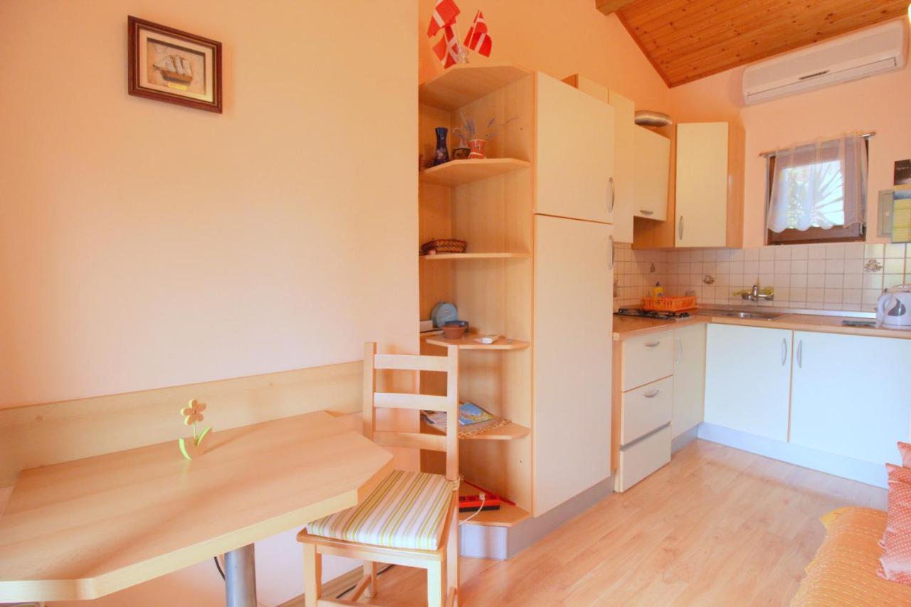 Irena A2 Apartment Novigrad  Ngoại thất bức ảnh