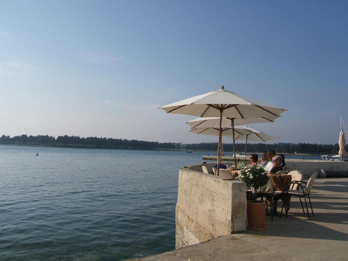 Irena A2 Apartment Novigrad  Ngoại thất bức ảnh